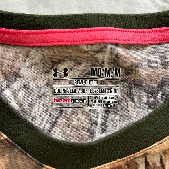 Women’s Under Armour RealTree Camo Long-Sleeve Shirt Medium - Picture 3 of 4